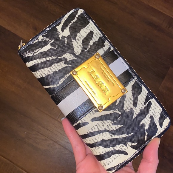 Y2K L.A.M.B. Zebra Black and White LEATHER Stripe Long Wallet LARGE - Picture 2 of 16